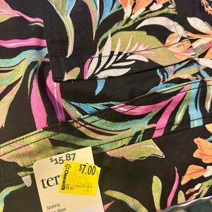 Colorful Floral Skinny Pants